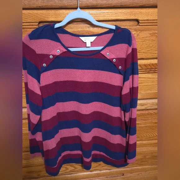 Market & Spruce Glora Button Detail Non-Seam Red Knit Top - Picture 1 of 4